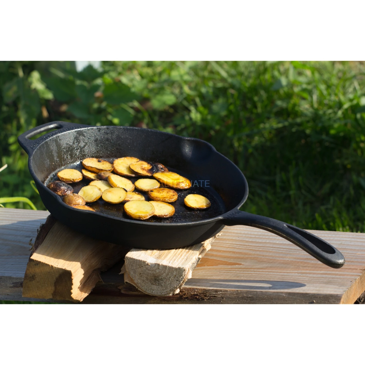 Petromax Feuerpfanne Fp35, Mit Pfannenstiel (schwarz, 1 Henkel, Ø 35cm) 6 Petromax Feuerpfanne Fp35, Mit Pfannenstiel (schwarz, 1 Henkel, Ø 35cm) – Bild 4